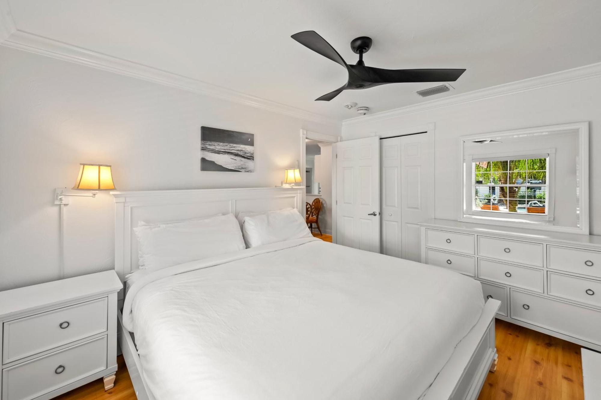 Tropic Isle At Anna Maria Island Inn ブレイデントン・ビーチ エクステリア 写真